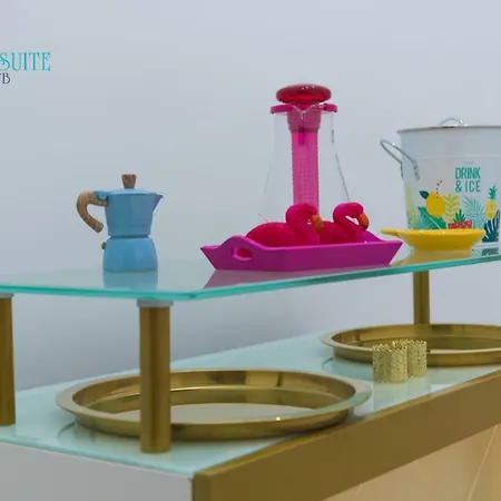 Essential Botanic 나폴리